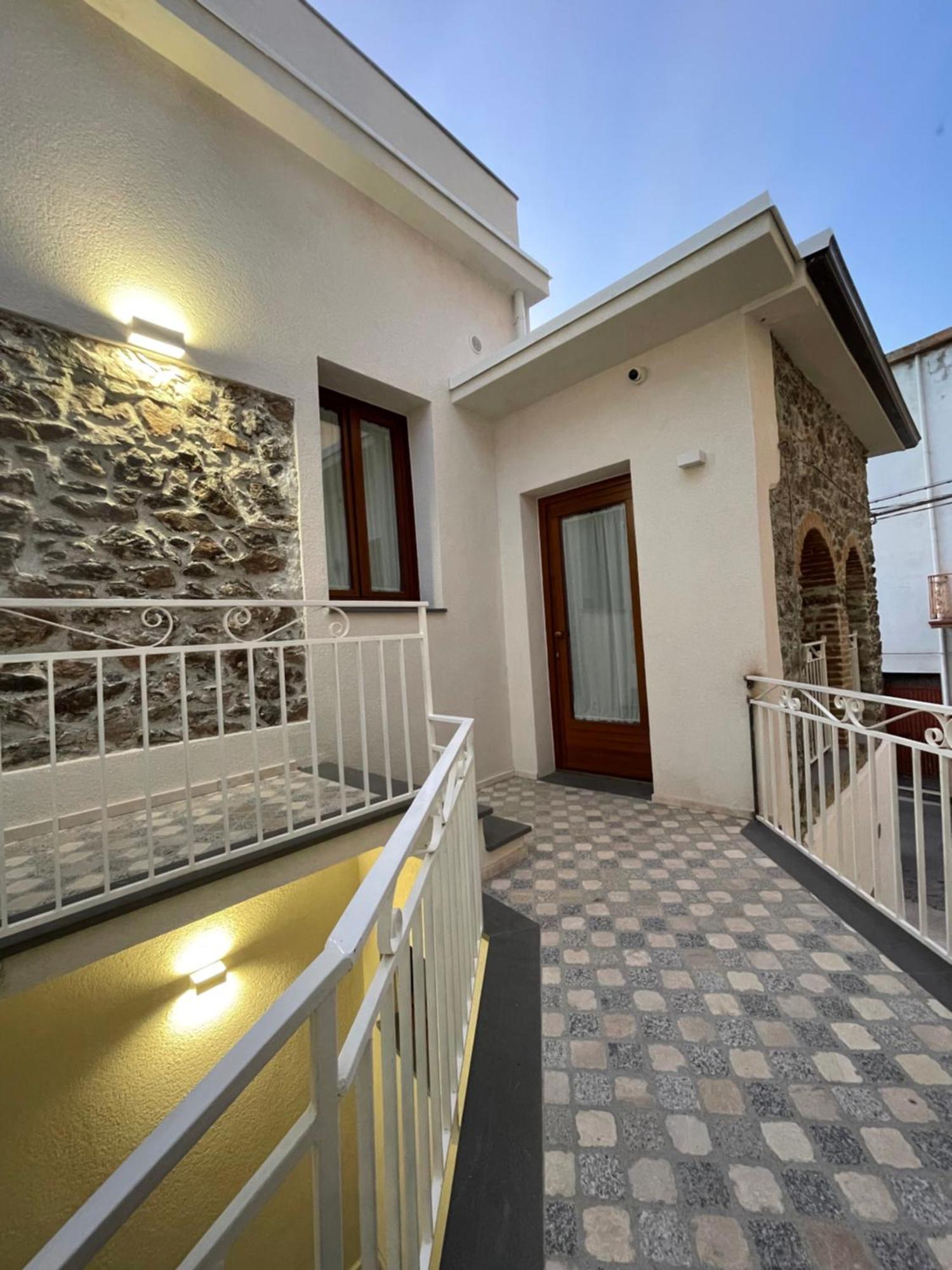 Sa Troppa De Sos Chentu Hotel Dorgali Luaran gambar