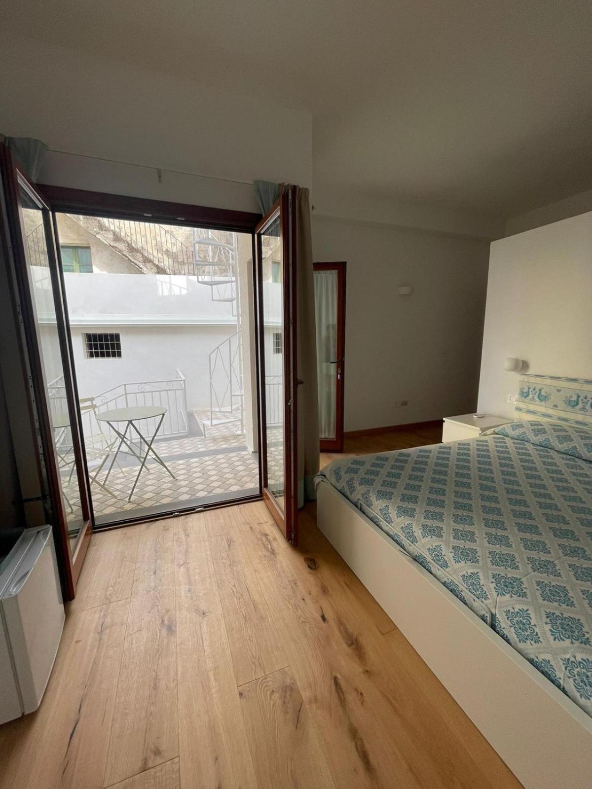 Sa Troppa De Sos Chentu Hotel Dorgali Luaran gambar